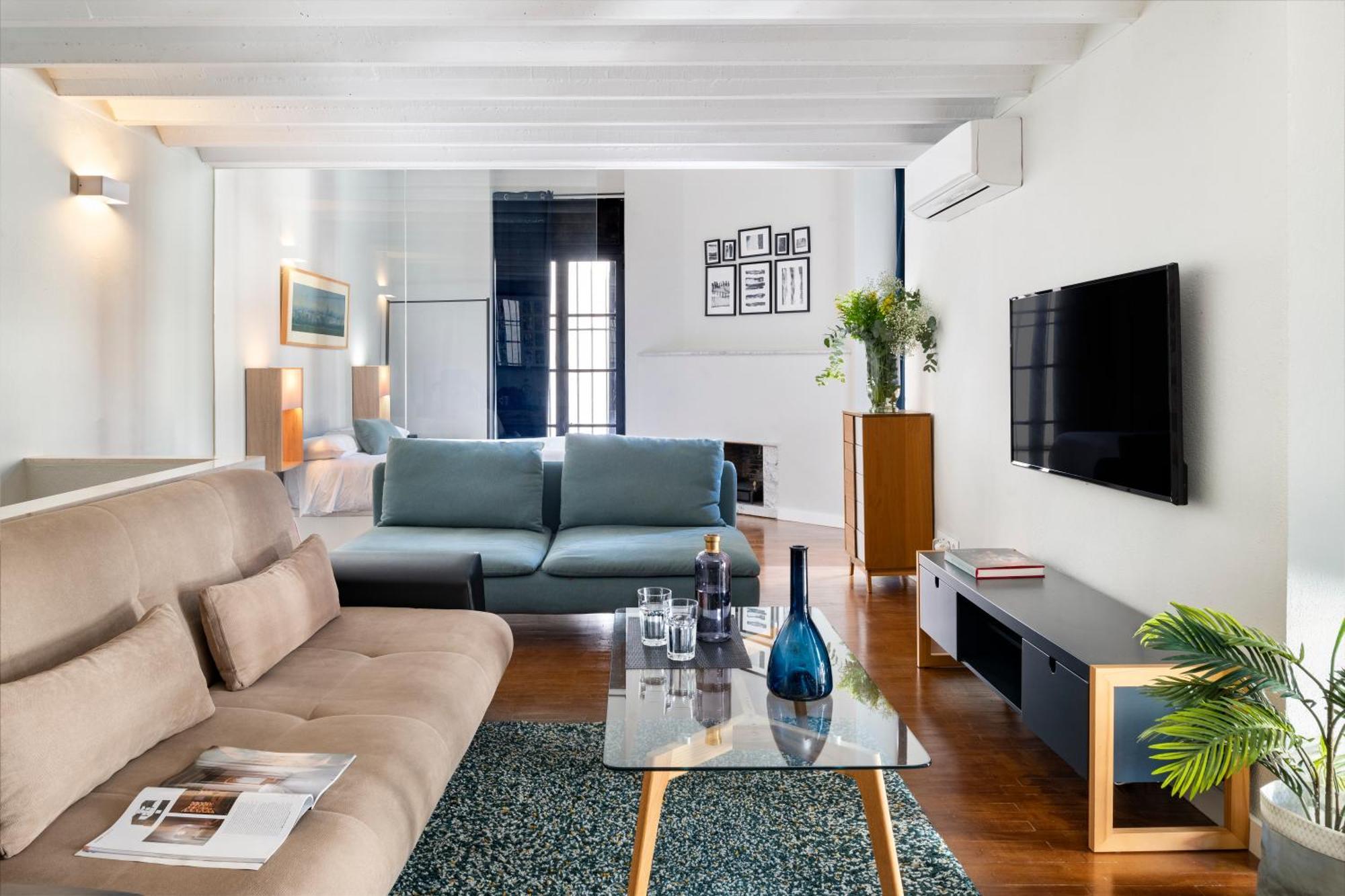 Misterhost Conde De Torrejon Apartment Севиля Екстериор снимка